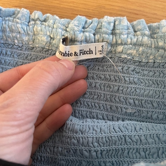 A&F Floral smocked skirt - Picture 4 of 4